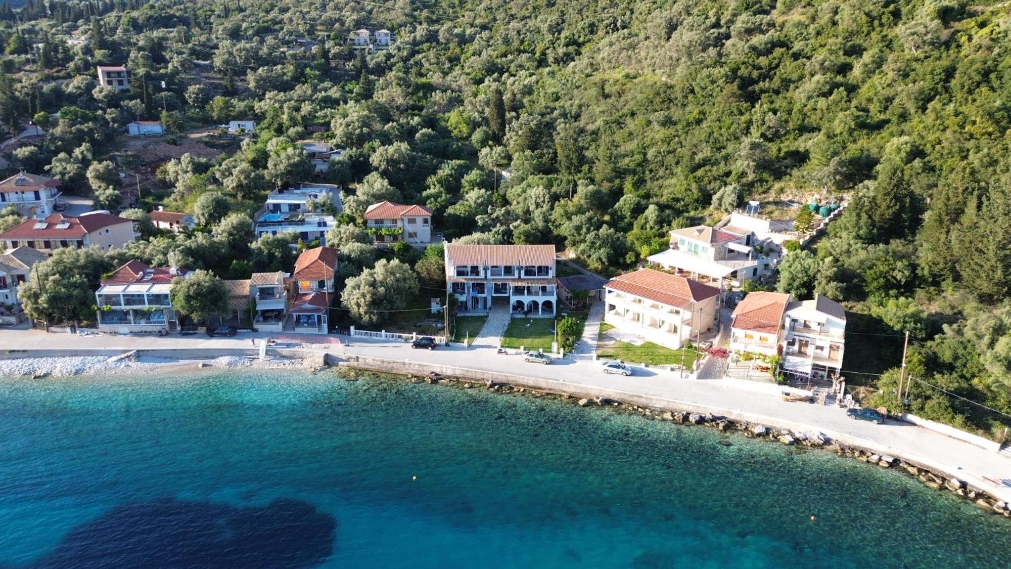 Captain Nick Aparthotel Mikros Gialos Exteriér fotografie